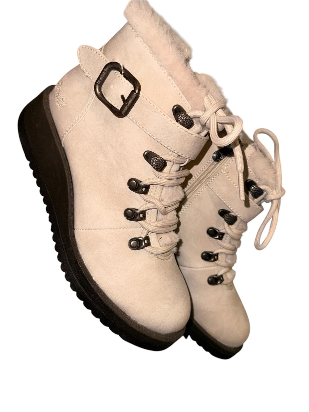 Blowfish Booties